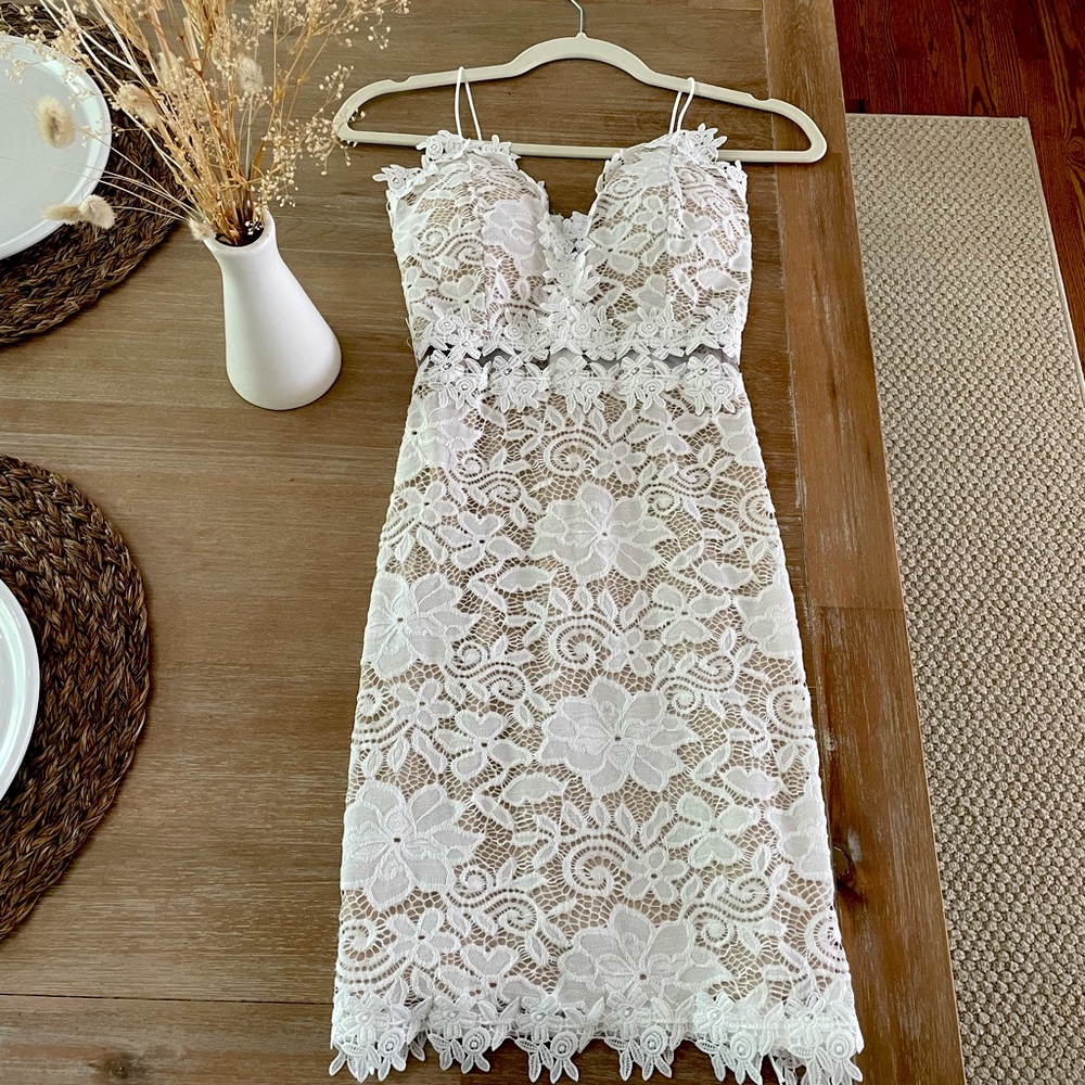 HP! 🤩 Windsor Bodycon Dress